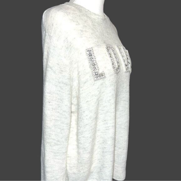 H&M cozy pale gray sweater with sparkly love on front .. really soft! - Picture 12 of 16
